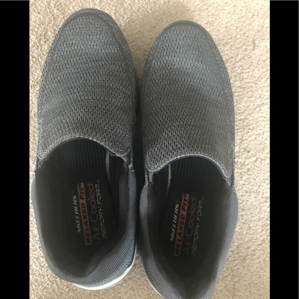 Men’s size 12 Sketchers